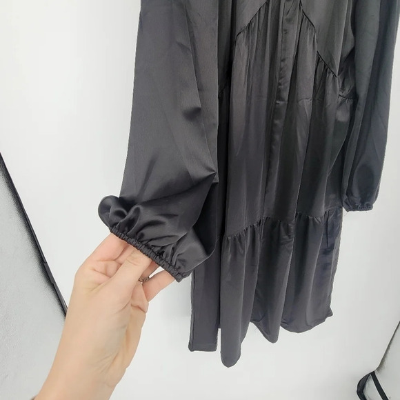 New Lola may black silky midi balloon sleeve v neck dress size 10 - Picture 4 of 6